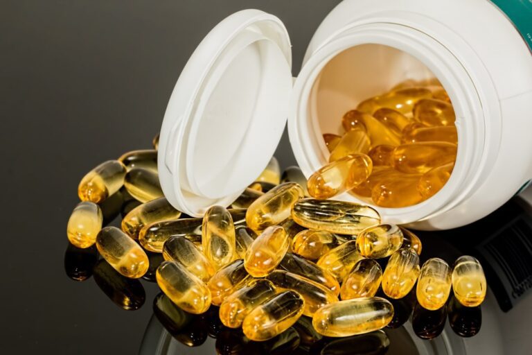 produce insect yellow medicine health invertebrate 1056971 pxhere.com 1 1